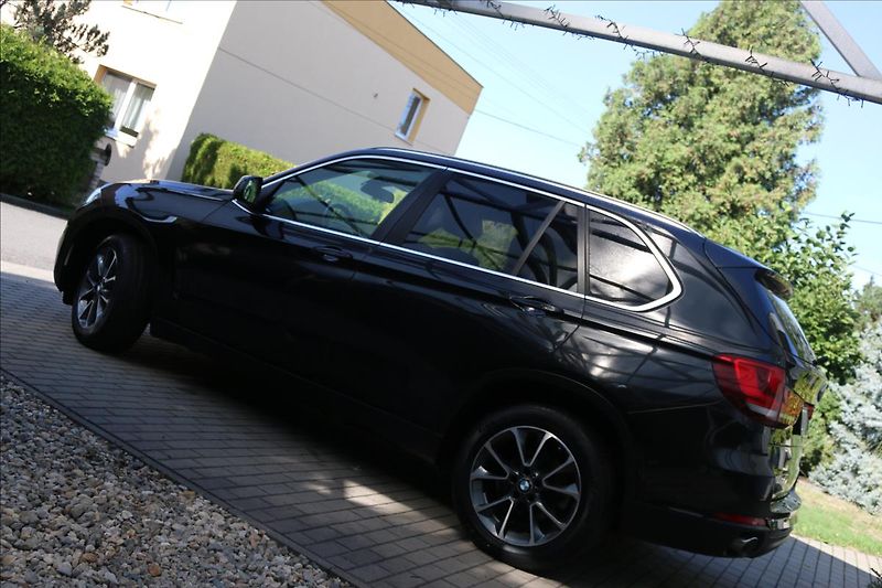BMW X5 2,0 xDrive25d,ČR, 1. Majitel - fotka 10 z 59