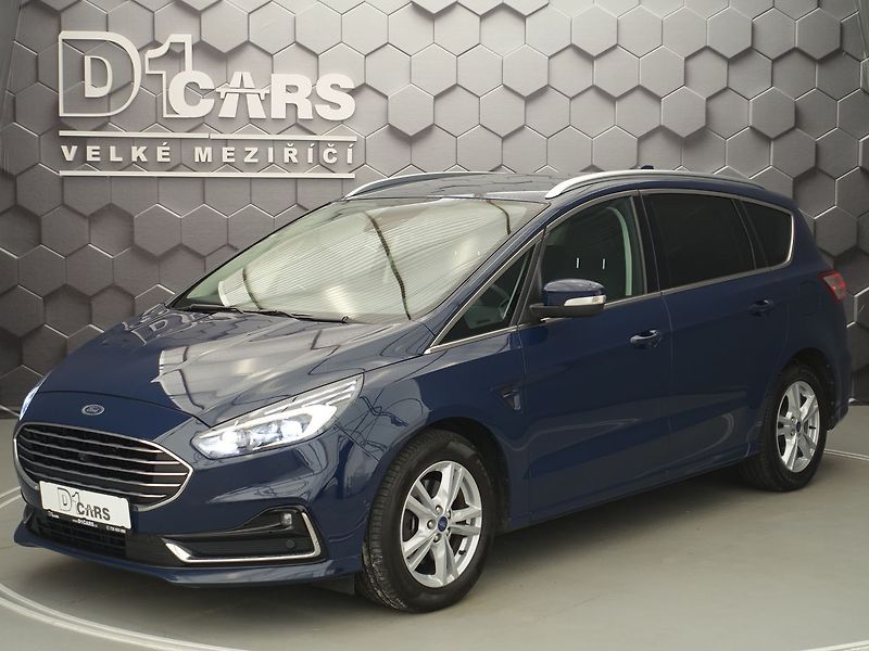 Ford S-MAX 140 kW, Titanium, REZERVOVÁNO - fotka 1 z 44