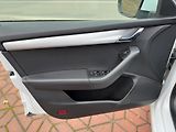 Škoda Octavia 2.0TDi STYLE 1.MAJ DPH ROZVODY - náhled 21