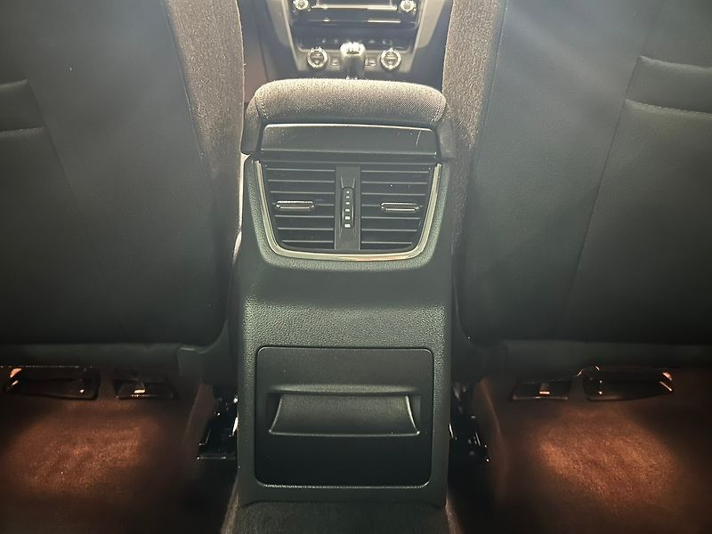 Škoda Octavia (2018) 1.4 G-Tec Ambition 2018 | Záru - fotka 35 z 71