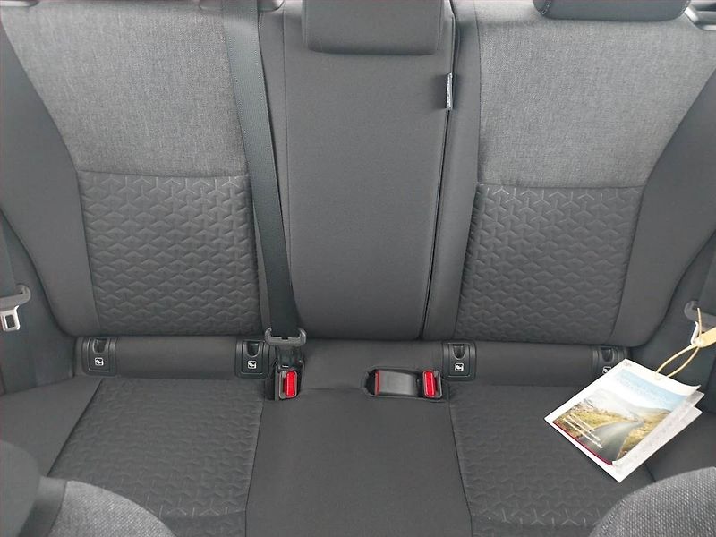 Toyota Yaris Cross (2024) 1.5 VVT-iE - fotka 10 z 19