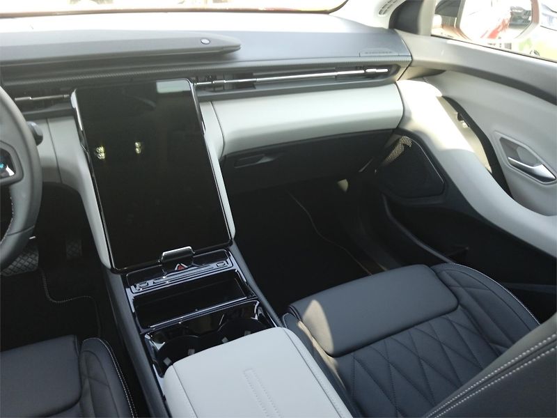 Ford Explorer Premium, 5dveřová, 77 kWh prod - fotka 15 z 22