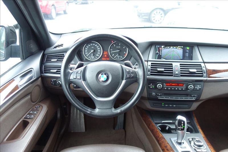 BMW X5 40d 225KW,xDRIVE,PANORAMA. - fotka 28 z 50