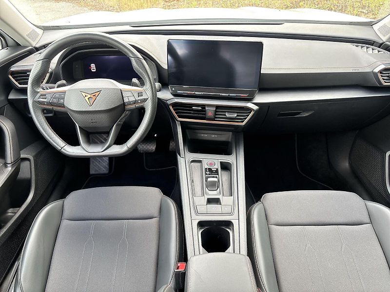 Cupra Formentor (2024) 1.5 TSI DSG - fotka 5 z 29