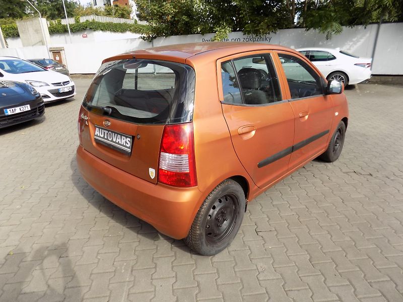 Kia Picanto (2005) 1.1  - fotka 7 z 13