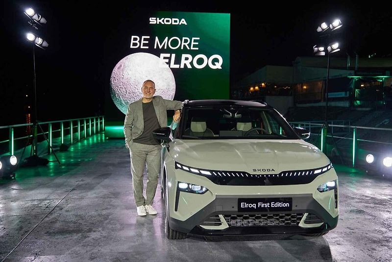 Martin Jahn při světové premiéře elektromobilu Elroq.