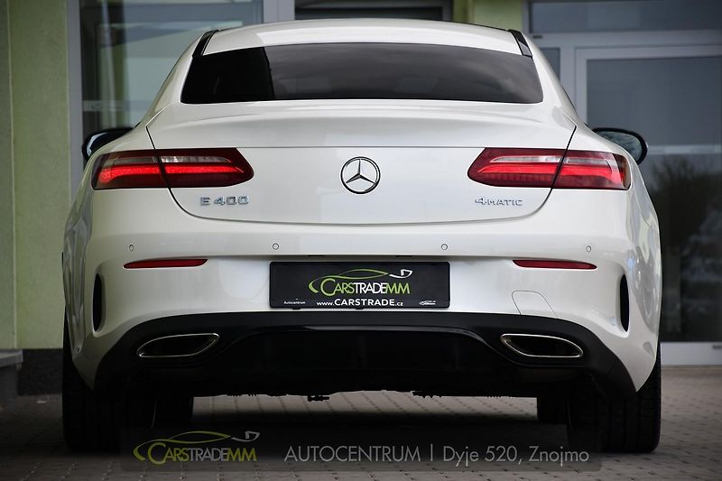 Mercedes-Benz Třídy E 400 4MATIC AMG ACC ČR HUD - fotka 4 z 53