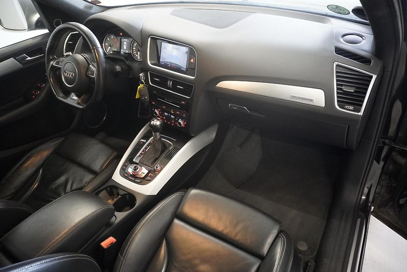 Audi SQ5 3.0 TDi QUATTRO AUTOMAT - fotka 29 z 39