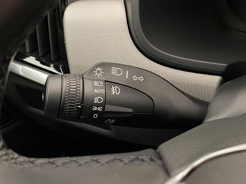 Volvo V90 T6 AWD RECHARGE BRIGHT PLUS  - fotka 22 z 64