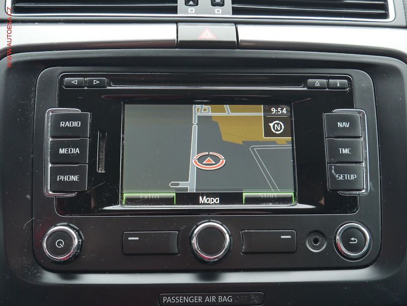 Škoda Superb (2013) 2.0 TDi 4x4, ČR, Bixen, navi - fotka 13 z 21