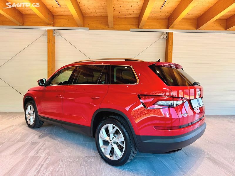 Škoda Kodiaq 2.0 TDi DSG 4x4 Style Plus - fotka 22 z 37