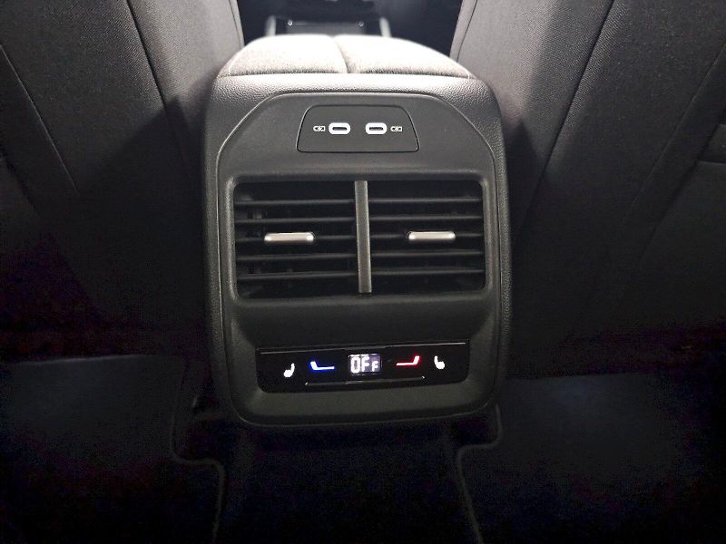 Škoda Superb (2024) 1.5TSi DSG Selection Tažné - fotka 27 z 29