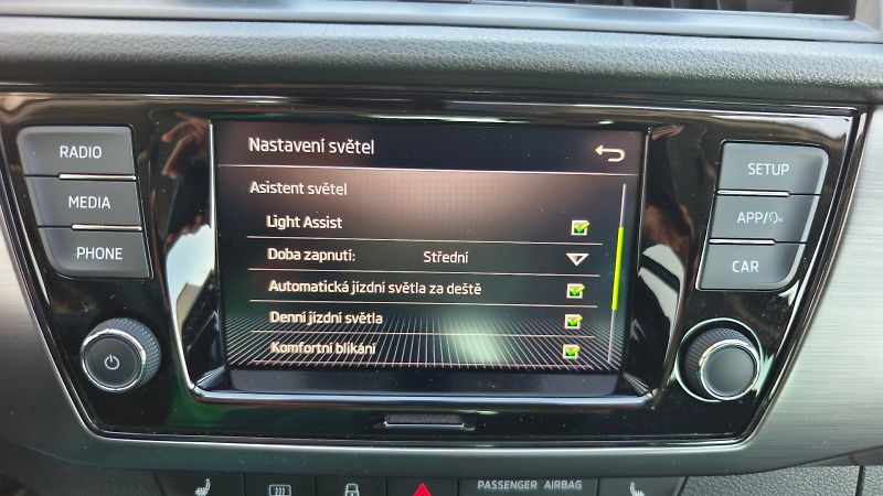 Škoda Fabia (2021) FAB COM STYLE 70TSI/1.0 M5F LE - fotka 26 z 27