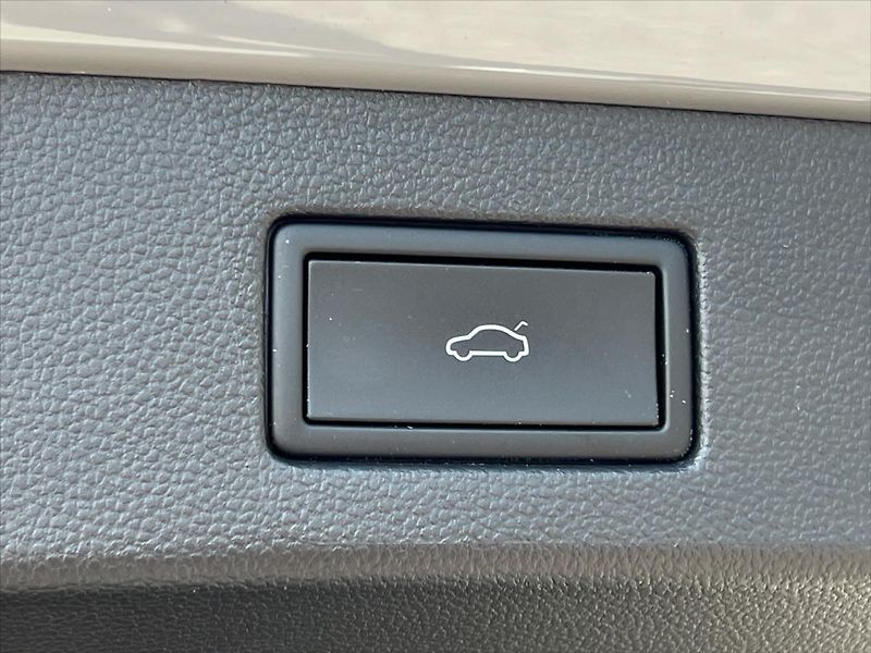 Volkswagen Arteon Shooting Brake 2,0 TSi 140kW ELEGANCE - fotka 24 z 27