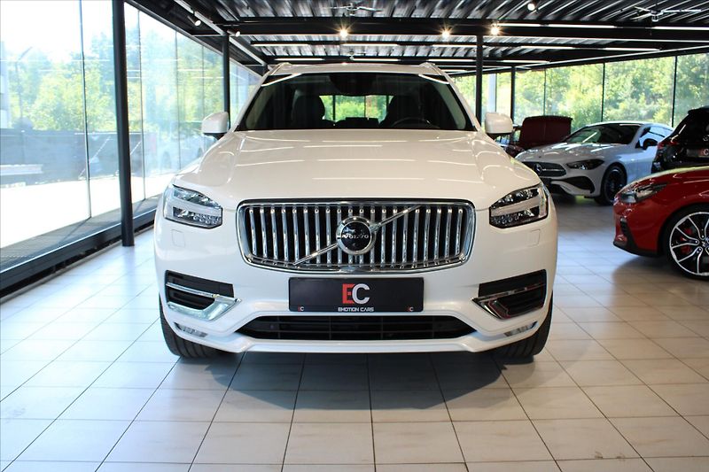 Volvo XC90 B5 AWD 173 kW Inscription Pole - fotka 2 z 36