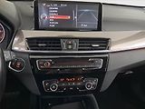 BMW X1 (2017) xDrive18d, 4X4, Automat - náhled 12