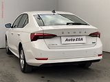 Škoda Octavia (2021) 1.5TSi e-TEC, 1.maj,ČR - náhled 6