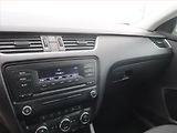 Škoda Octavia (2013) Elegance 1.6 TDI, Serv.kniha - náhled 10