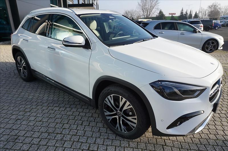 Mercedes-Benz GLA (2025) 1,9 200d 4M, nové auto - fotografie inzerátu