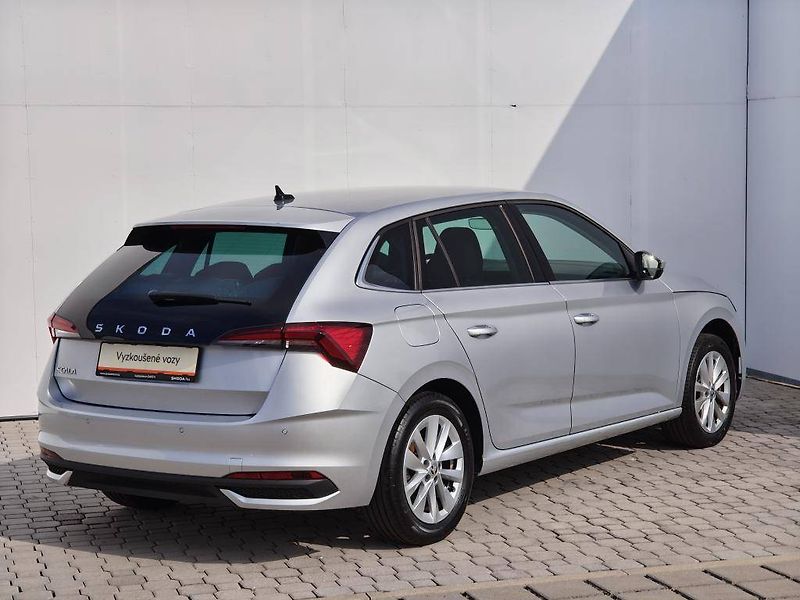 Škoda Scala Top Selection 6MP 1,0TSI - fotka 2 z 22