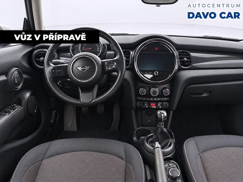Mini Cooper 1.5 i 100kW CZ 1.Maj LED DPH - fotka 3 z 12