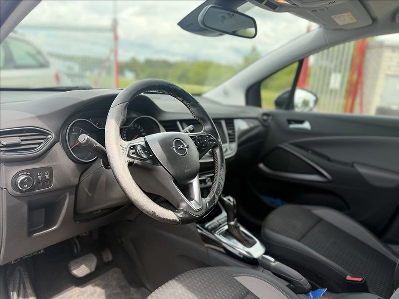 Opel Crossland 1,2 i 1MAJITEL ČR DPH AUTOMAT - fotka 10 z 20