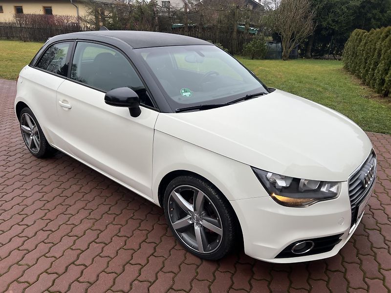 Audi A1 1.2TFSI 63KW,KůŽE,NAVI,2xALU - fotka 9 z 42