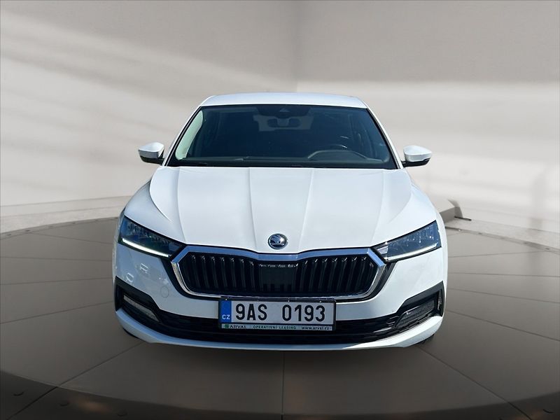 Škoda Octavia 2,0 TDI 85 Ambition 5d - fotka 2 z 11