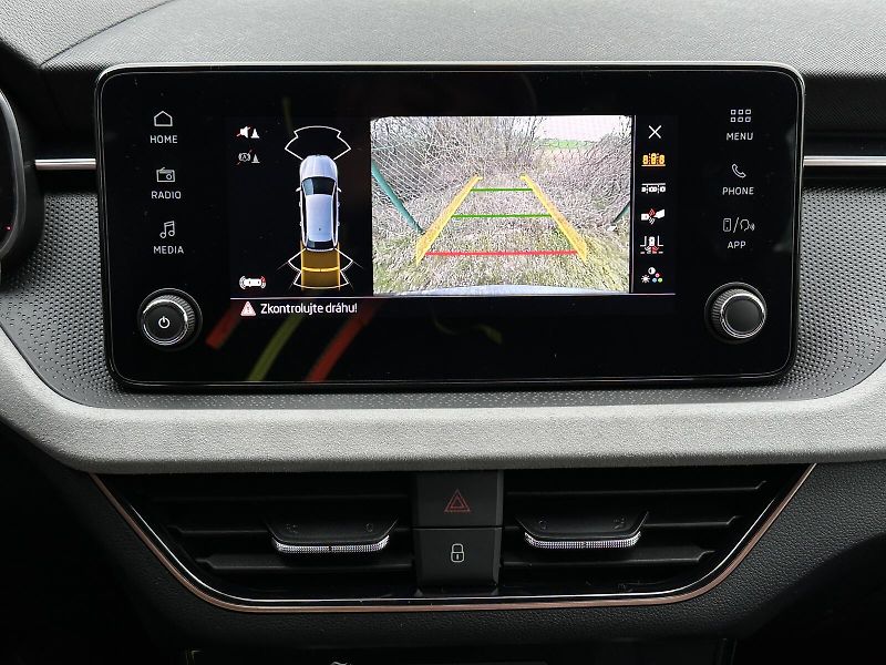 Škoda Scala 1.0TSi 116PS LED V.Cockpit Cli - fotka 29 z 39