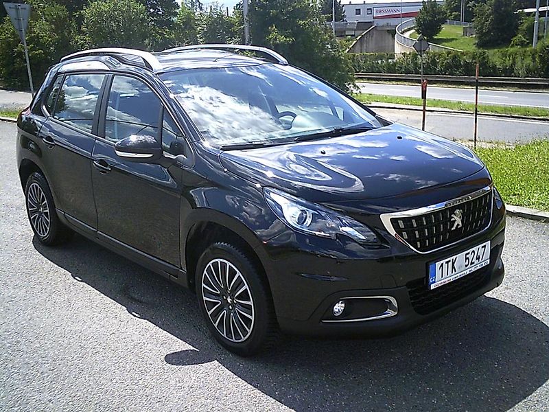 Peugeot 2008 1.2i KOUPENO ČR,1.MAJITEL - fotka 4 z 14