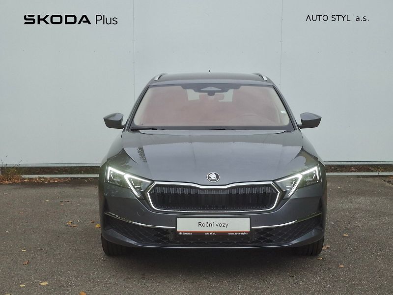 Škoda Octavia (2025) COMBI TOP SELECTION 1,5 TSI M- - fotka 4 z 22