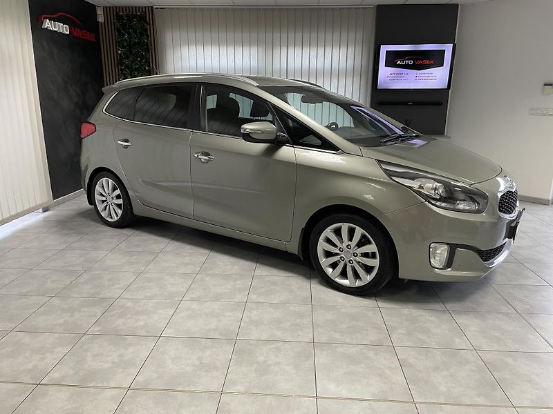 Kia Carens 1.7 CRDi ČR 1.MAJ. TOP  - fotka 2 z 28