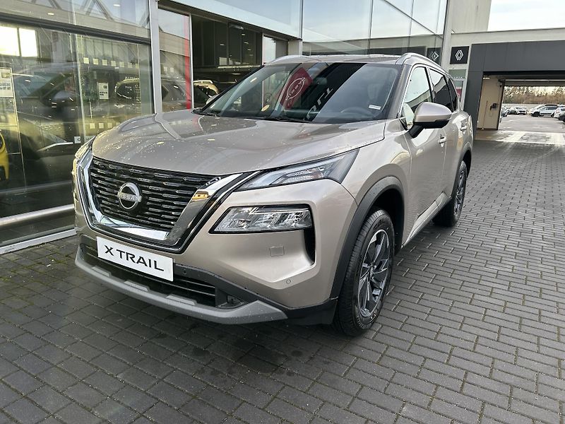 Nissan X-Trail N-Connecta 1.5AT(163K)  7 míst - fotka 1 z 10