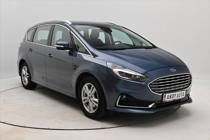 Ford S-MAX 2,0 EcoBLUE 140 kW AT8 7MÍST Z - fotka 3 z 32