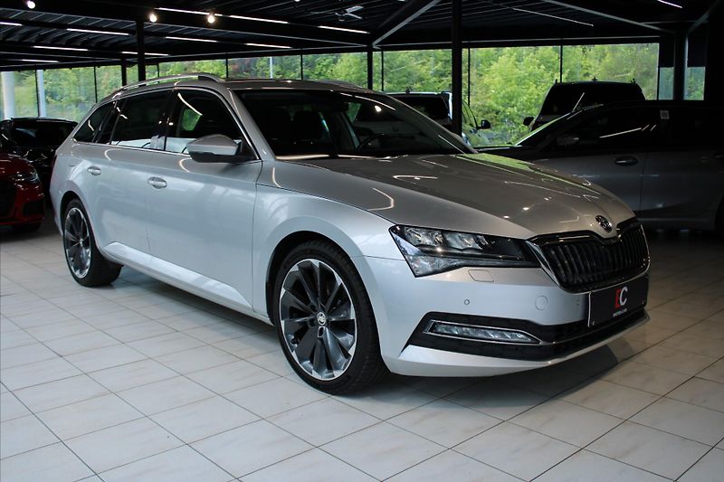 Škoda Superb TDi 140kW DSG 4x4 Style ACC/Ne - fotografie inzerátu
