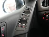 Volkswagen Tiguan (2014) 2.0 TDI, 4X4, Navi, Tempomat - náhled 16