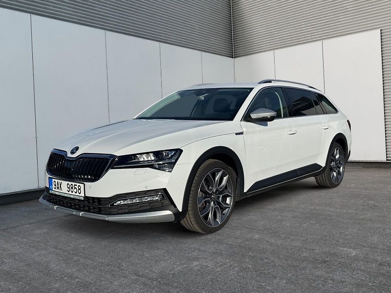 Škoda Superb (2022) SCOUT 2.0TDI 147kW 4x4 DSG TAŽ - fotka 1 z 11