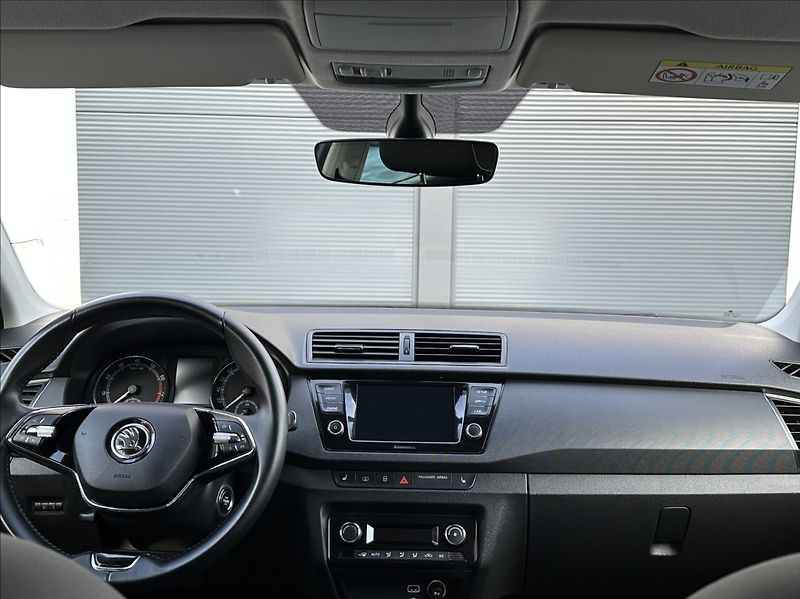Škoda Fabia 1,0 TSI 95PS  Ambition Top - fotka 28 z 52
