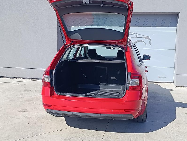 Škoda Octavia 1.6TDI 85kW ČR DPH - fotka 9 z 31