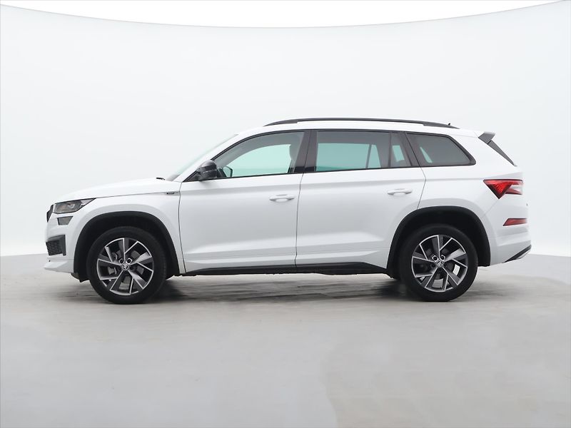 Škoda Kodiaq 2,0 TDI 110 kW Sportline DSG D - fotka 4 z 37