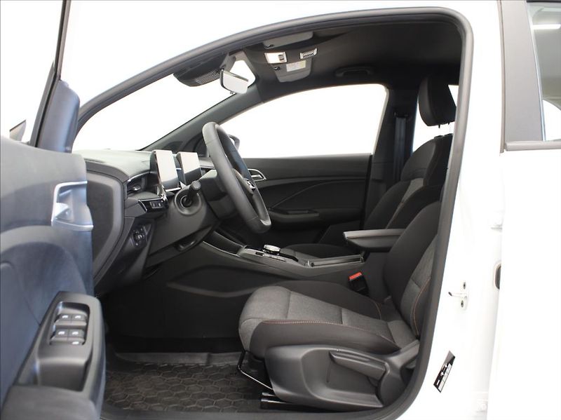 MG MG3 1.5 HYBRID+ Emotion 12tkm.ČR - fotka 6 z 22