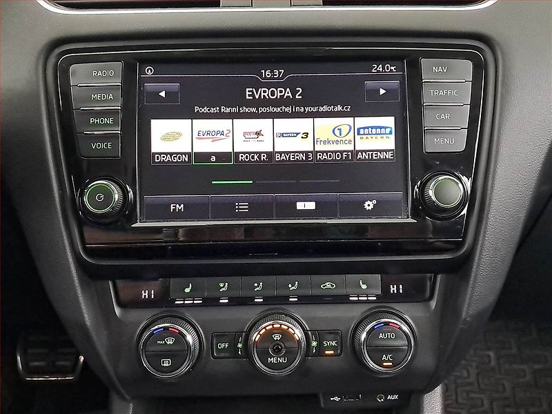Škoda Octavia (2016) Scout 2.0 TDI, 4X4, Automat - fotka 12 z 18