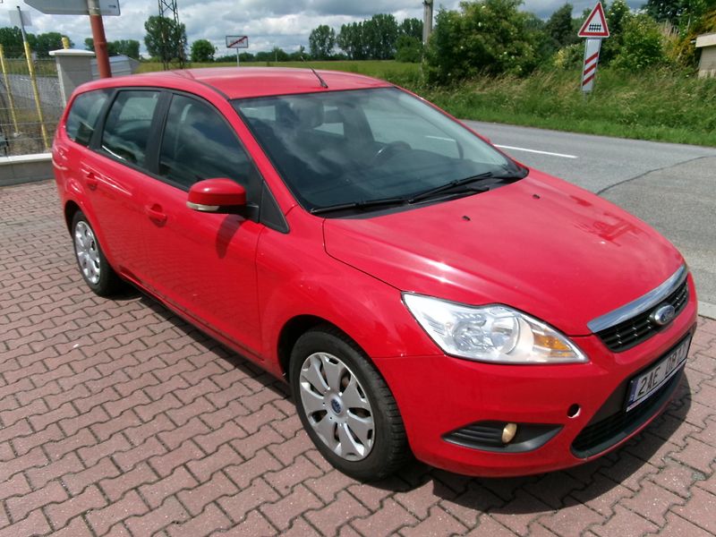 Ford Focus 1,6 - ZADÁNO - fotka 5 z 25