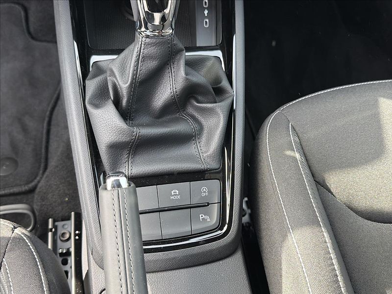 Škoda Kamiq 1,5 TSI 110 kW DSG Monte Carlo - fotka 27 z 35
