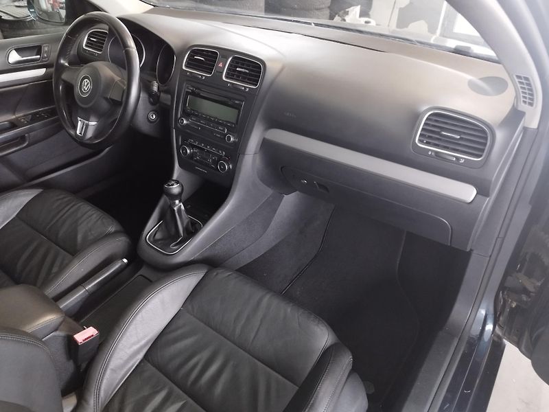 Volkswagen Golf (2010) 1,4TSI,90KW,PANOR,ALU,KŮŽE - fotka 18 z 29