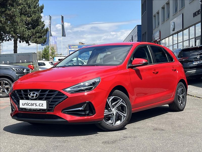 Hyundai i30 1,5 GDI  SMART NAVI 1maj ČR - fotka 1 z 21