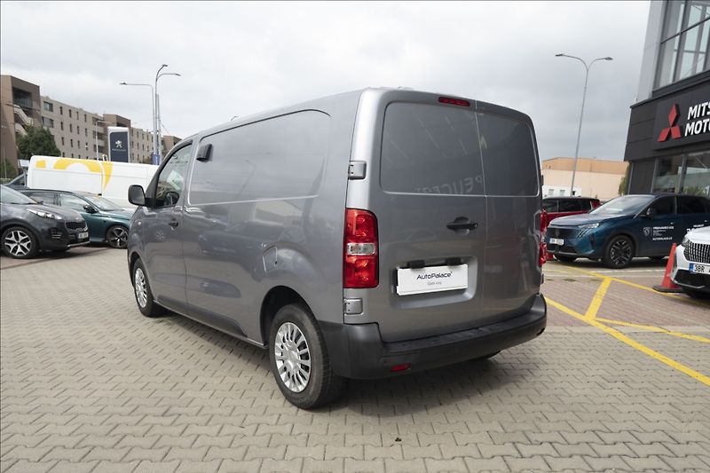 Toyota ProAce 2,0 D-4D NAVI VÝHŘEV 1. MAJ ČR - fotka 6 z 30