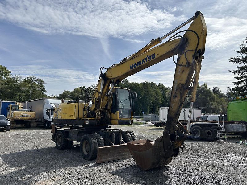 Komatsu (2006) PW200-7H - fotka 2 z 15