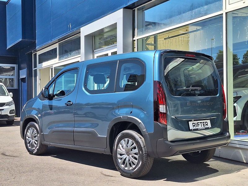 Peugeot Rifter (2026) ALLURE TURBO 110k MAN6 - fotka 5 z 23