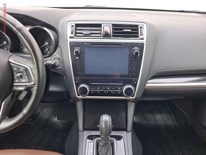Subaru Outback (2020) 2.5i AWD, Executive, AT - fotka 12 z 19